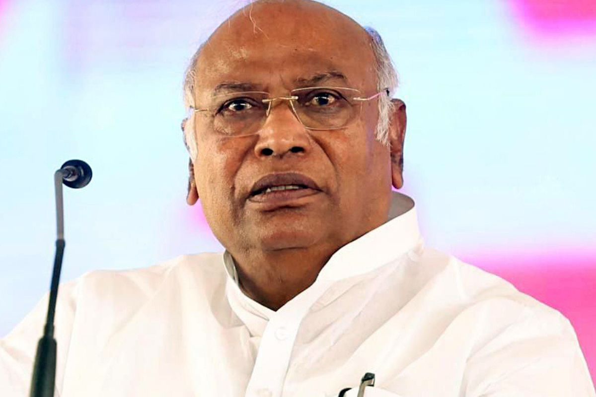Kharge likely to meet Rajasthan Cong leaders in Delhi on Monday