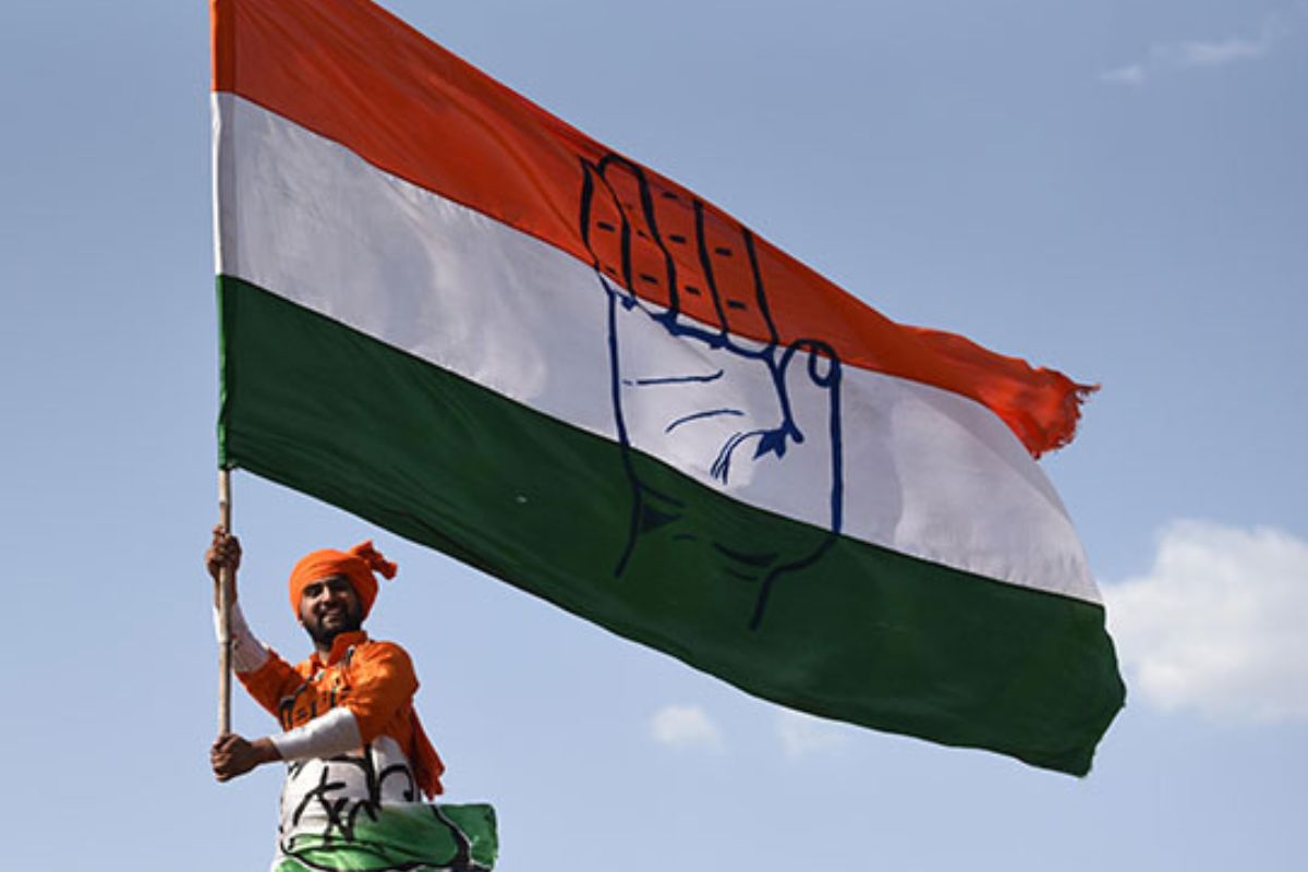 Congress attributes Karnataka victory to collective work of party leaders
