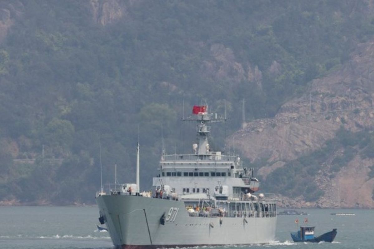 Taiwan tracks 70 Chinese military aircraft, 11 naval ships around country