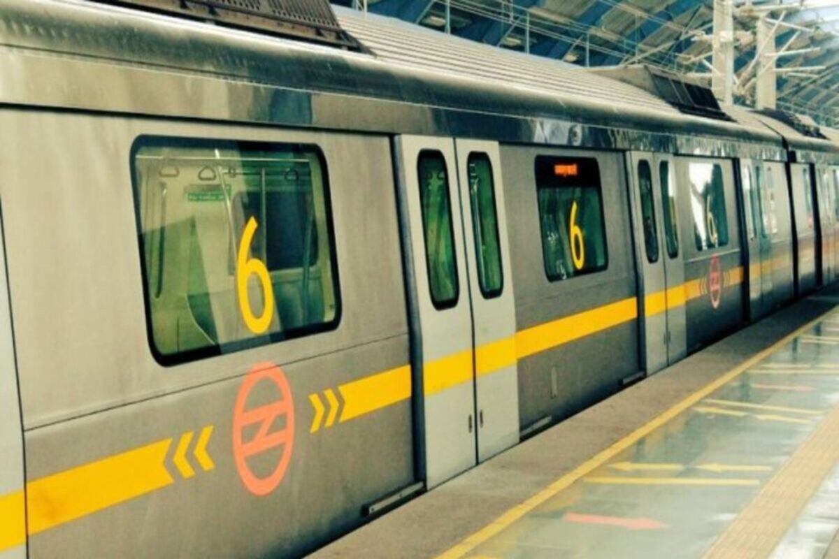 Delhi metro: Delay in services of Yellow line today