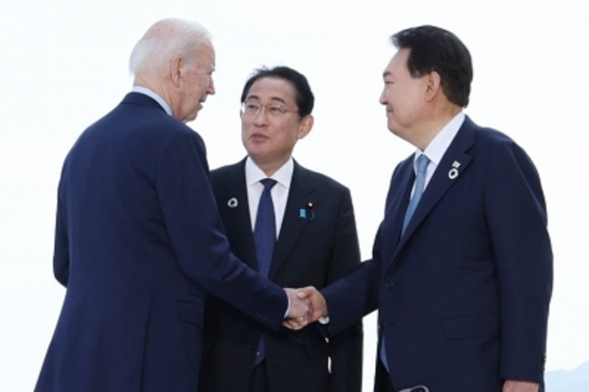 Yoon, Biden, Kishida could hold trilateral summit in Washington
