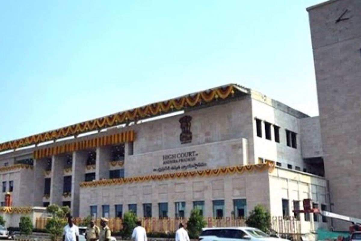 Andhra HC strikes down govt order imposing curbs on meetings