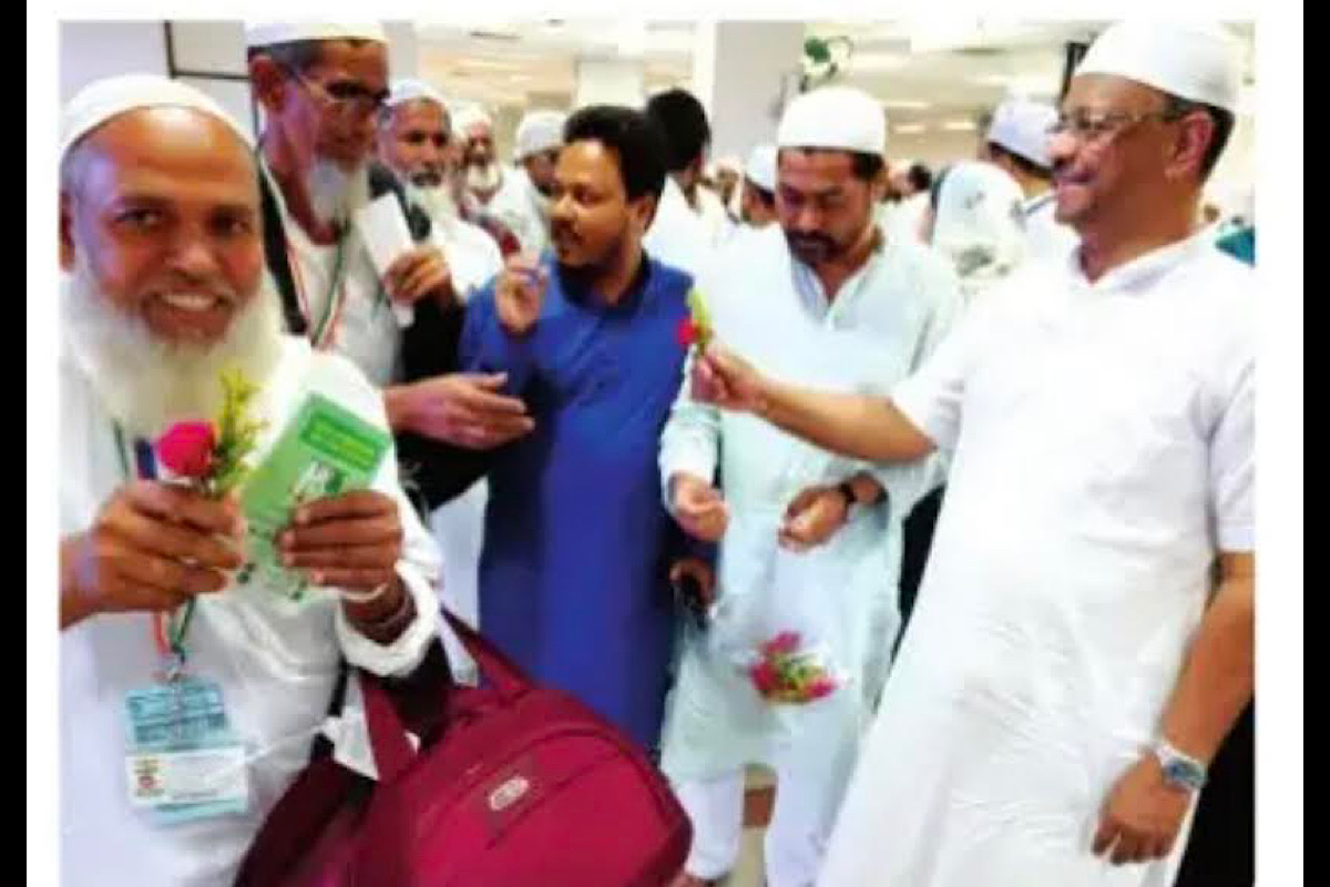 Pilgrims complain after Haj money hike by Centre