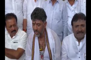 Want to see my brother as CM: Shivakumar’s brother after meeting Kharge