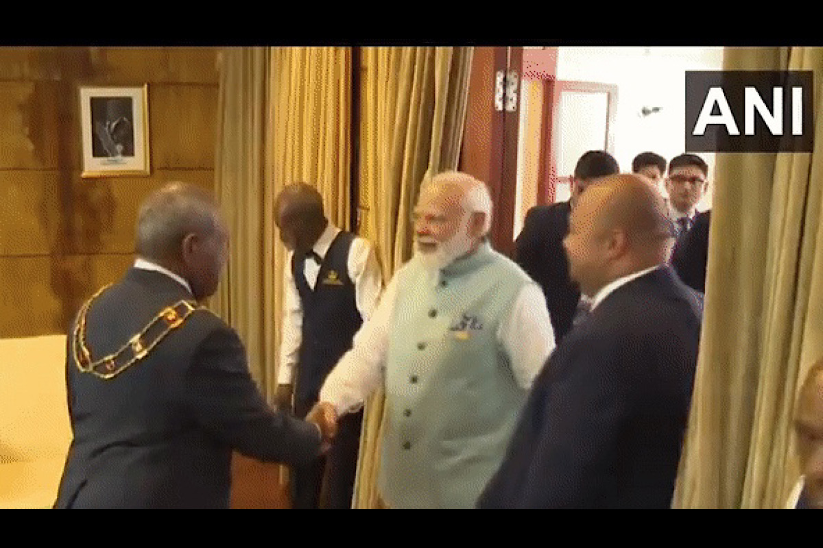 PM Modi, Papua New Guinea Governor-General Bob Dadae hold talks at historic Government House in Port Moresby