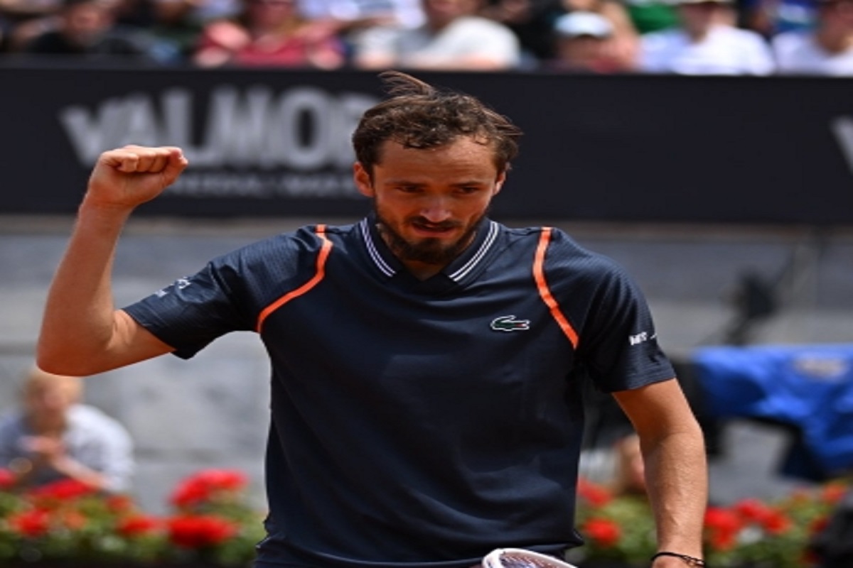 Italian Open: Medvedev downs Ruusuvuori for maiden win in Rome