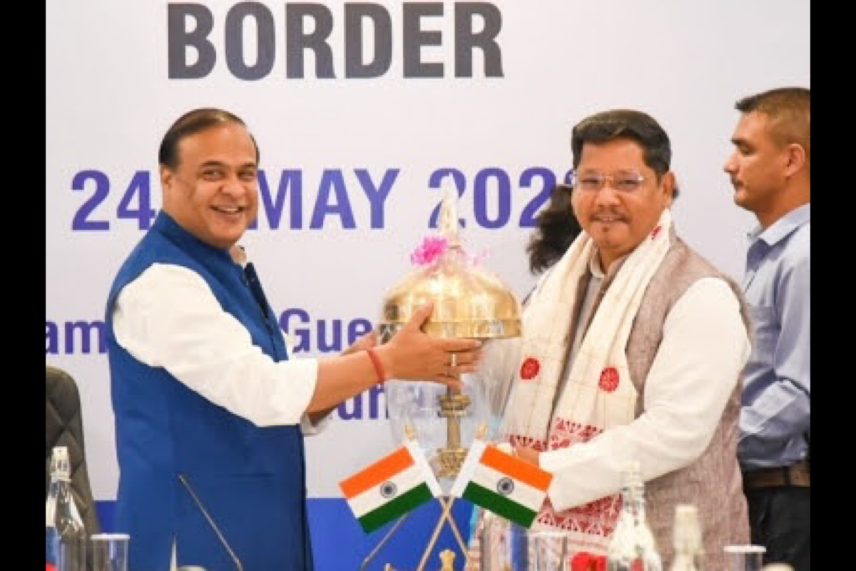 Assam, Meghalaya CMs meet to resolve border disputes in 6 areas