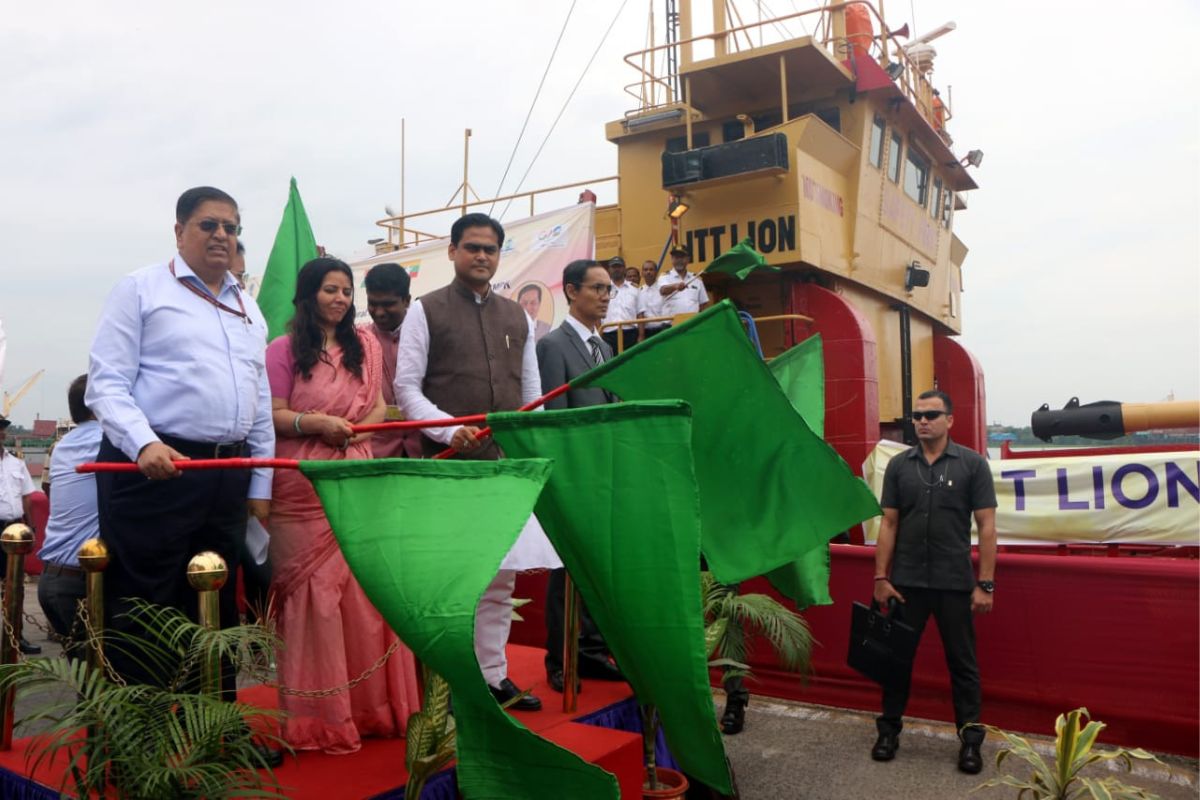 Vessel containing cement flagged off for Myanmmar