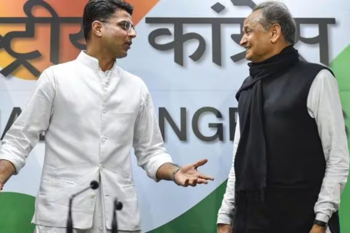 Congress working on 3 options to resolve Gehlot-Pilot tussle