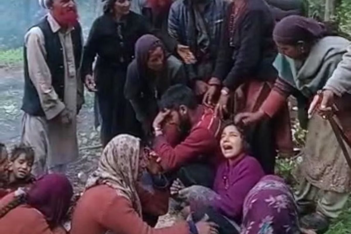 Four of a shepherd family killed in Kishtwar as pine tree fell on their tent