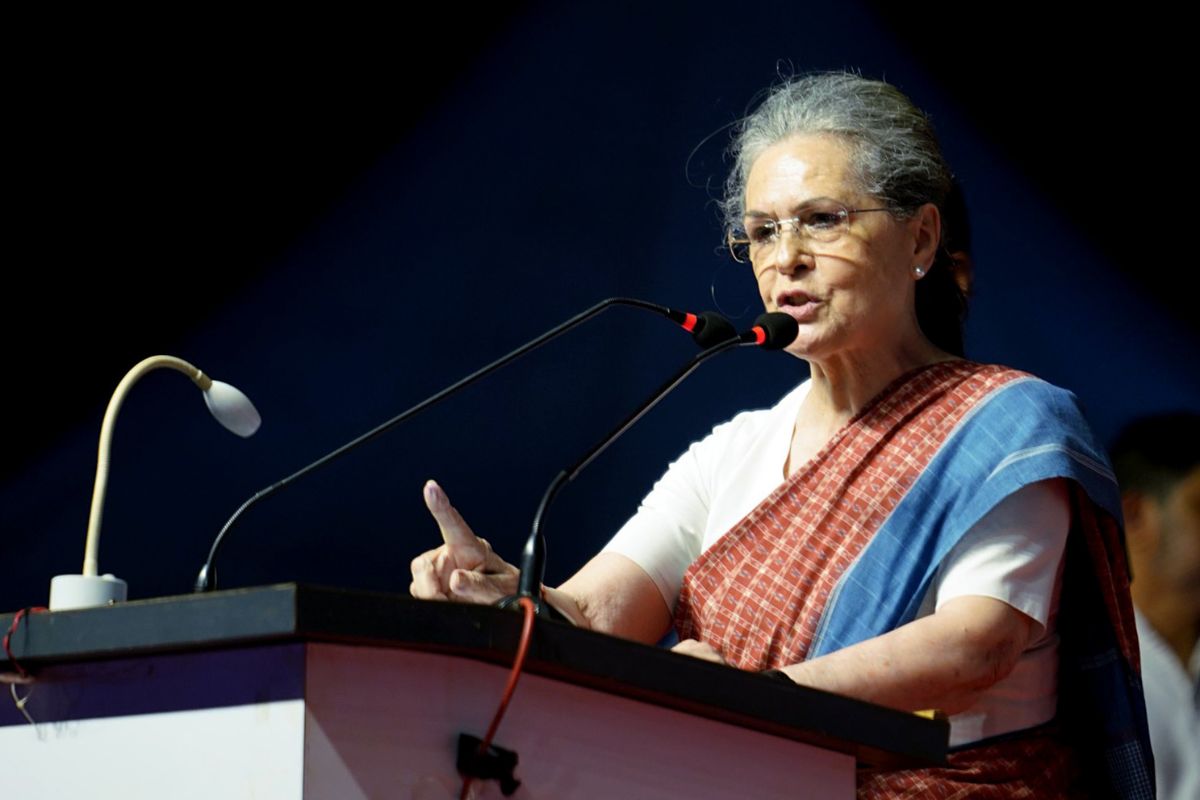 Sonia Gandhi never spoke of Karnataka ‘sovereignty’: Congress deletes erroneous tweet