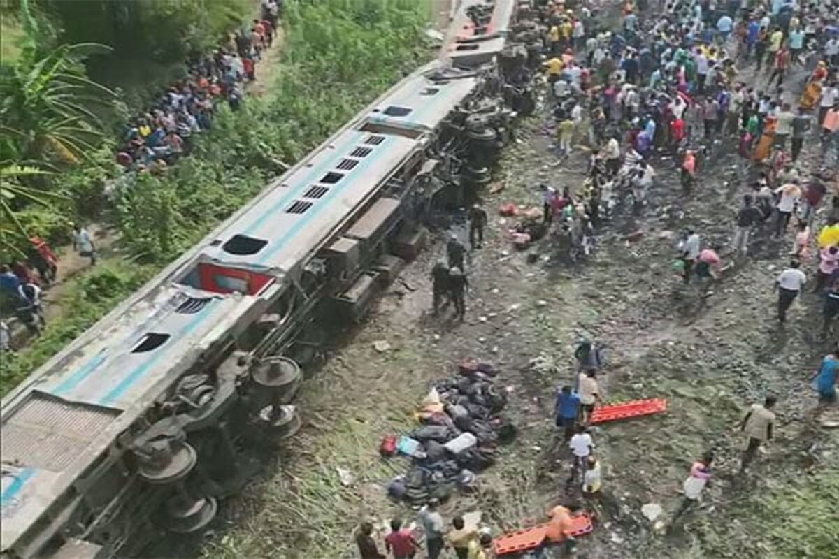 AP team at Balasore train crash site collects details of state’s passengers