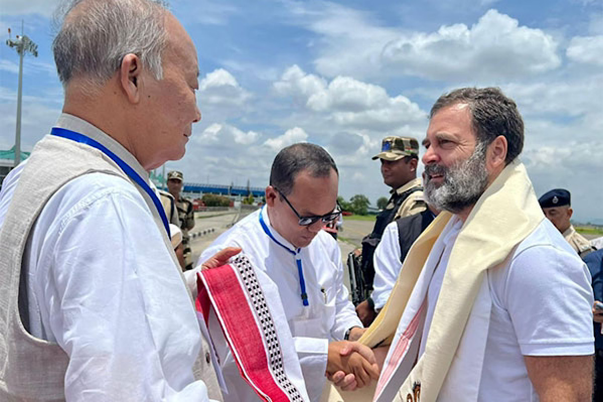 Rahul Gandhi reaches Imphal for his two-day visit to Manipur