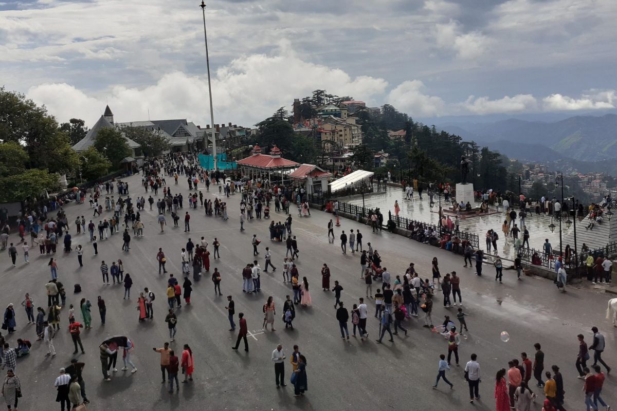 Tourists visiting Himachal advised to travel safely