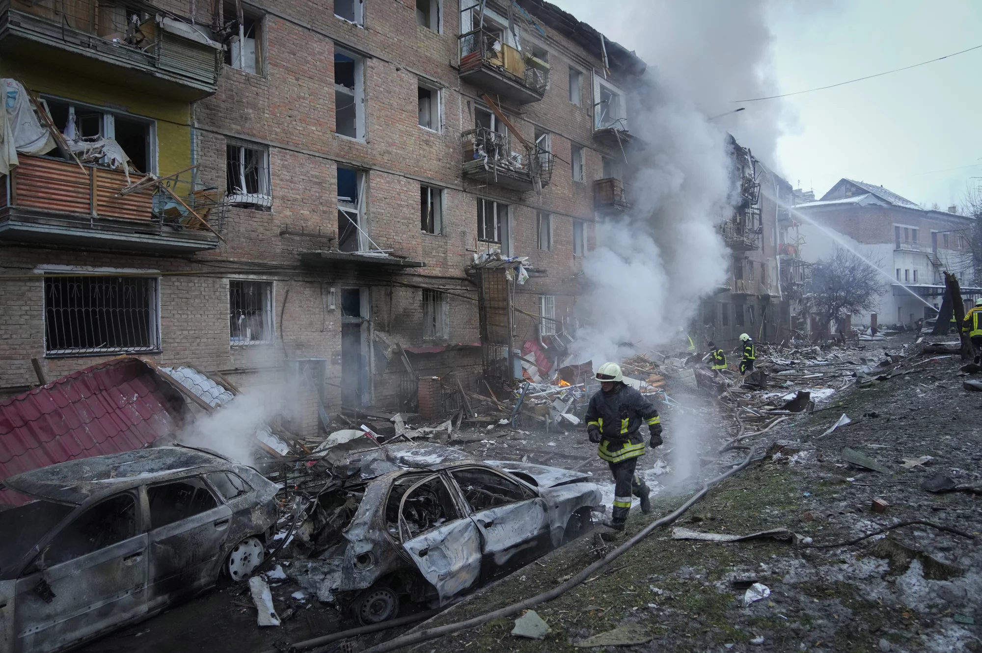 Russia Strikes Kramatorsk in Ukraine: 4 Lives Lost, Including a Child, in Missile Attack