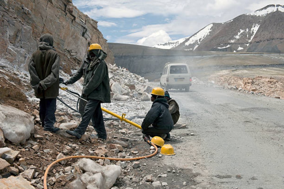 Expedite road repair work on NH5 on war footing: CPM