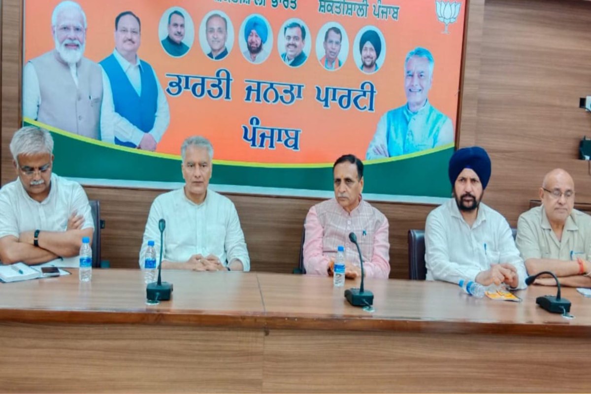 BJP a strong political force in Punjab on its own: Jakhar