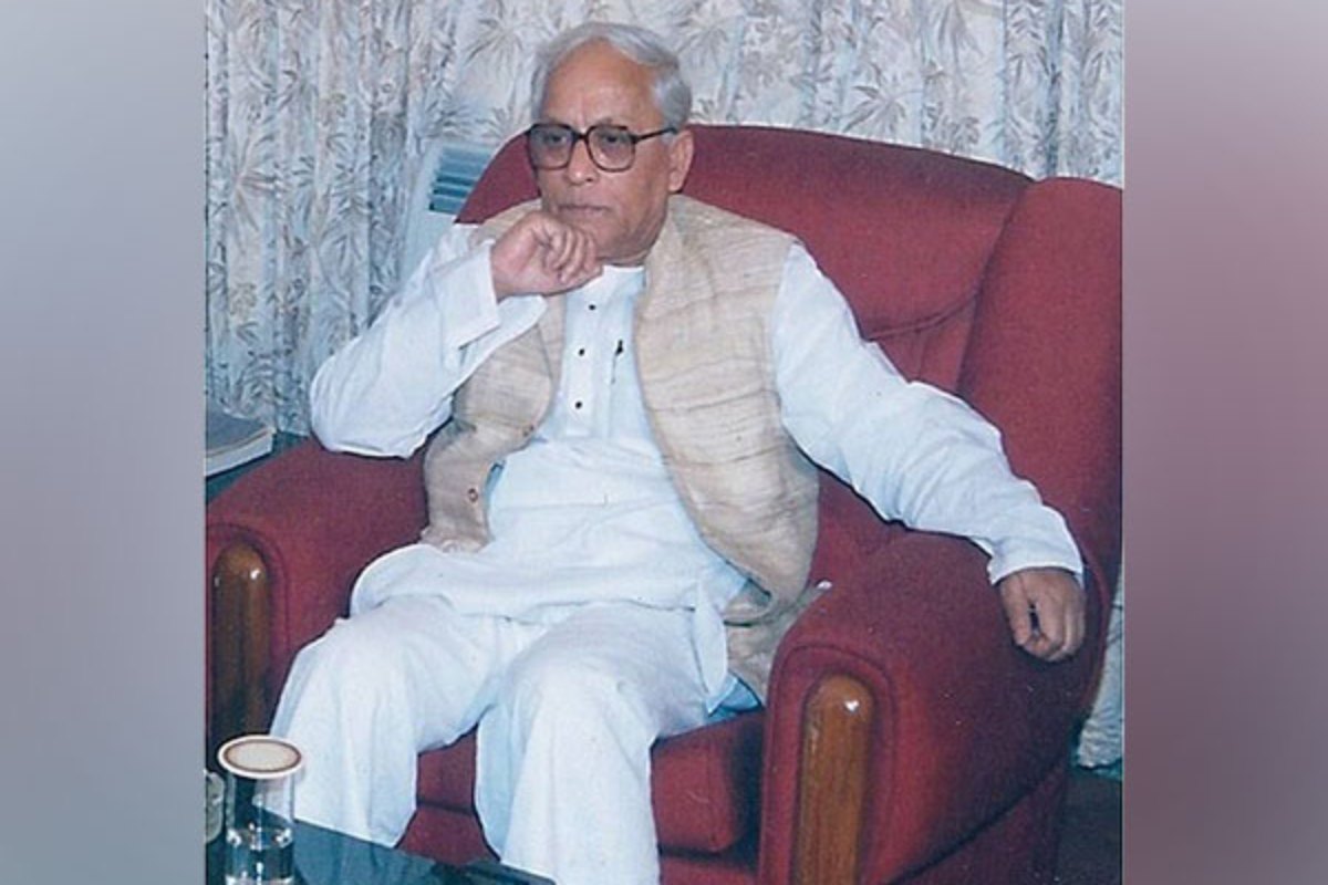 Buddhadeb Bhattacharjee’s condition improves, brought out of invasive ventilation