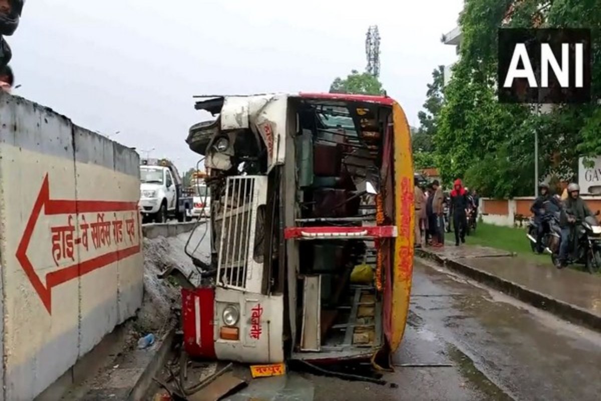 Uttarakhand: 11 injured after bus overturns in Haridwar