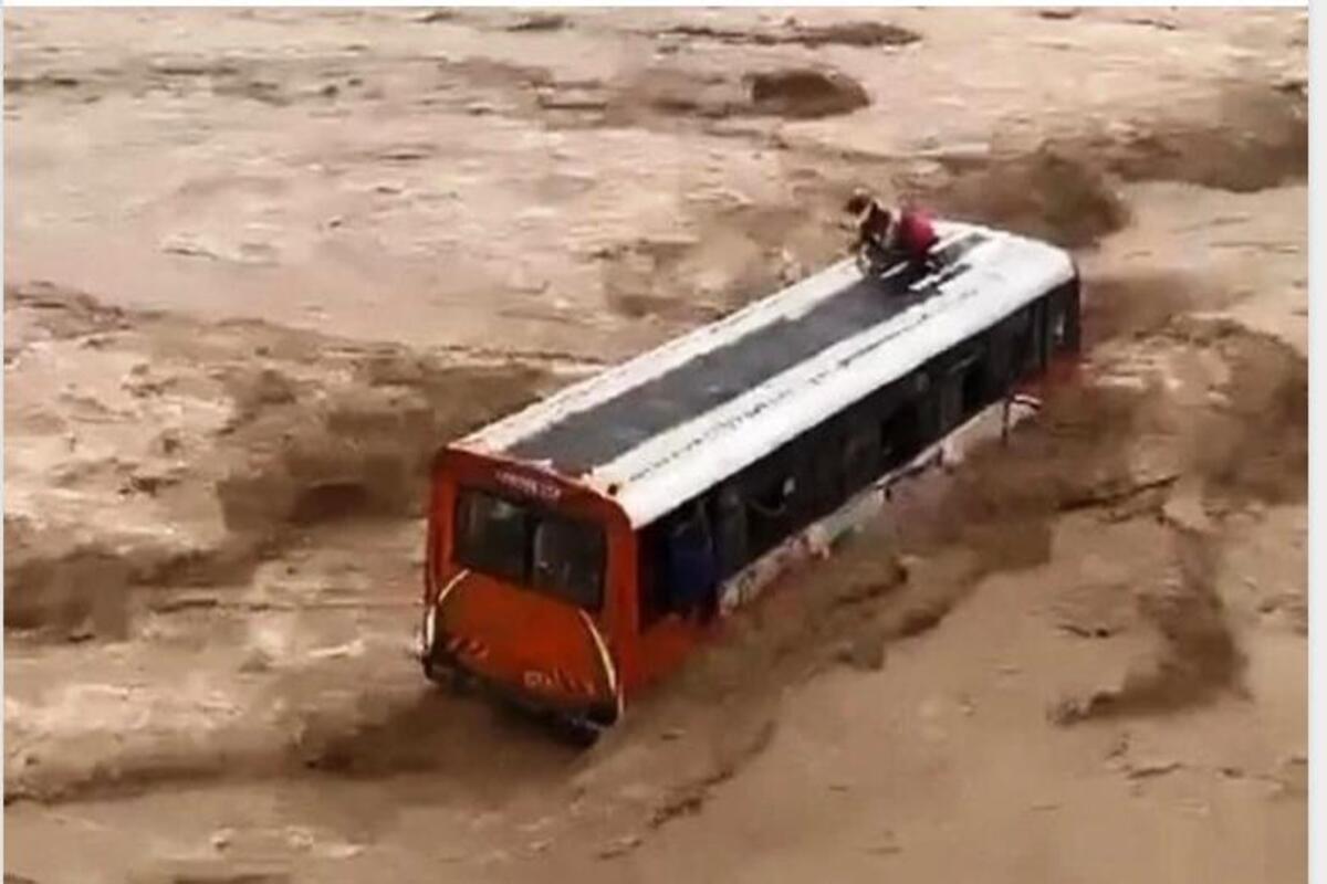 24 bus passenger rescued on UP-Uttarakhand border