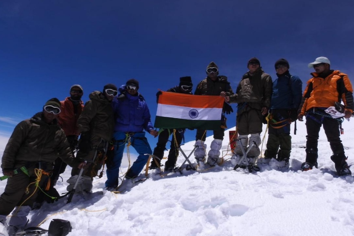 Army mountaineers climb Mount Kun to mark Kargil Vijay Diwas
