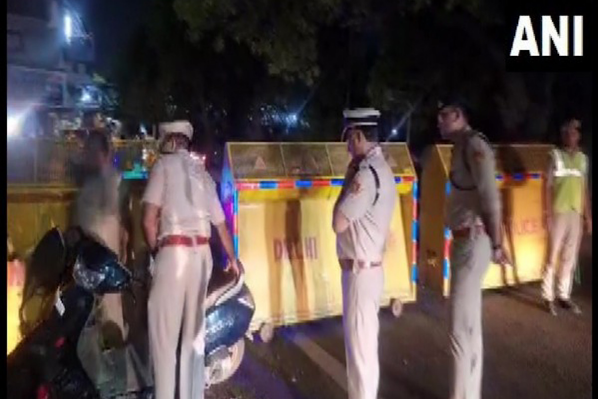 Delhi Police conducts surprise night inspections at various places across city