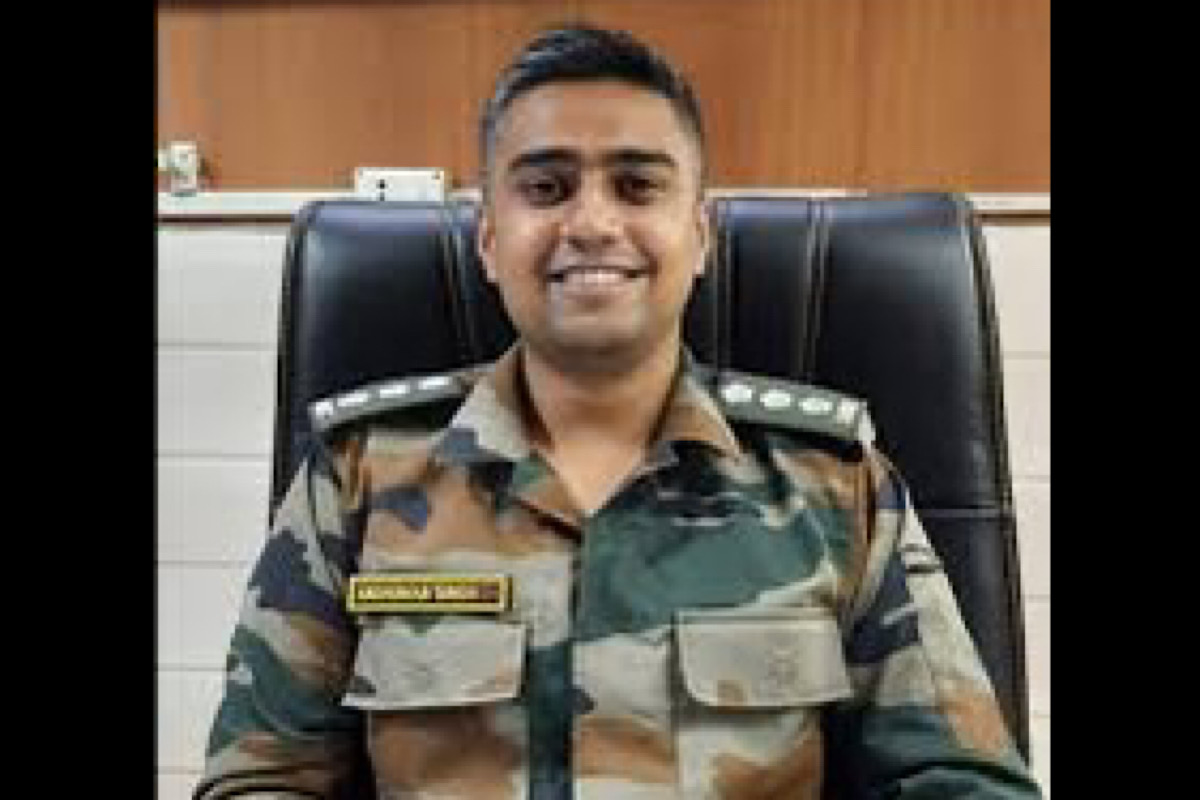 Mortal remains of Captain Anshuman Singh on way to Deoria
