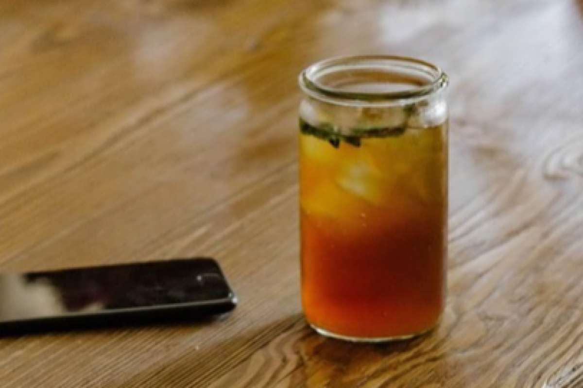 The art of crafting low-calorie iced tea