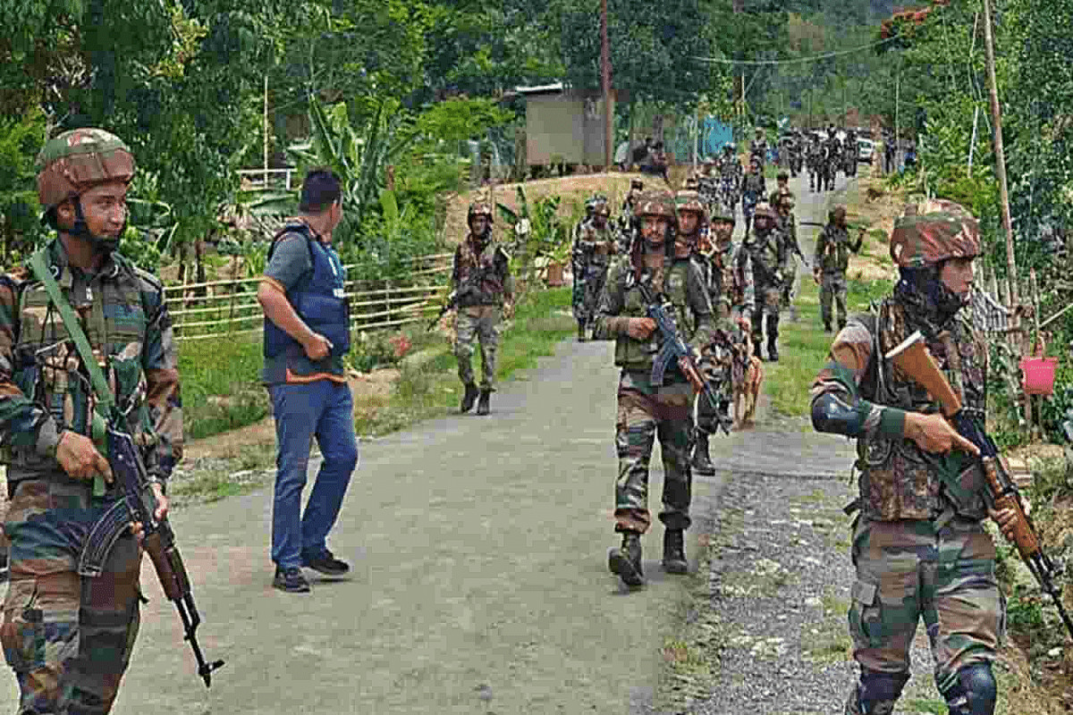 Militants kill 3 village defence force volunteers in Manipur, injured 5