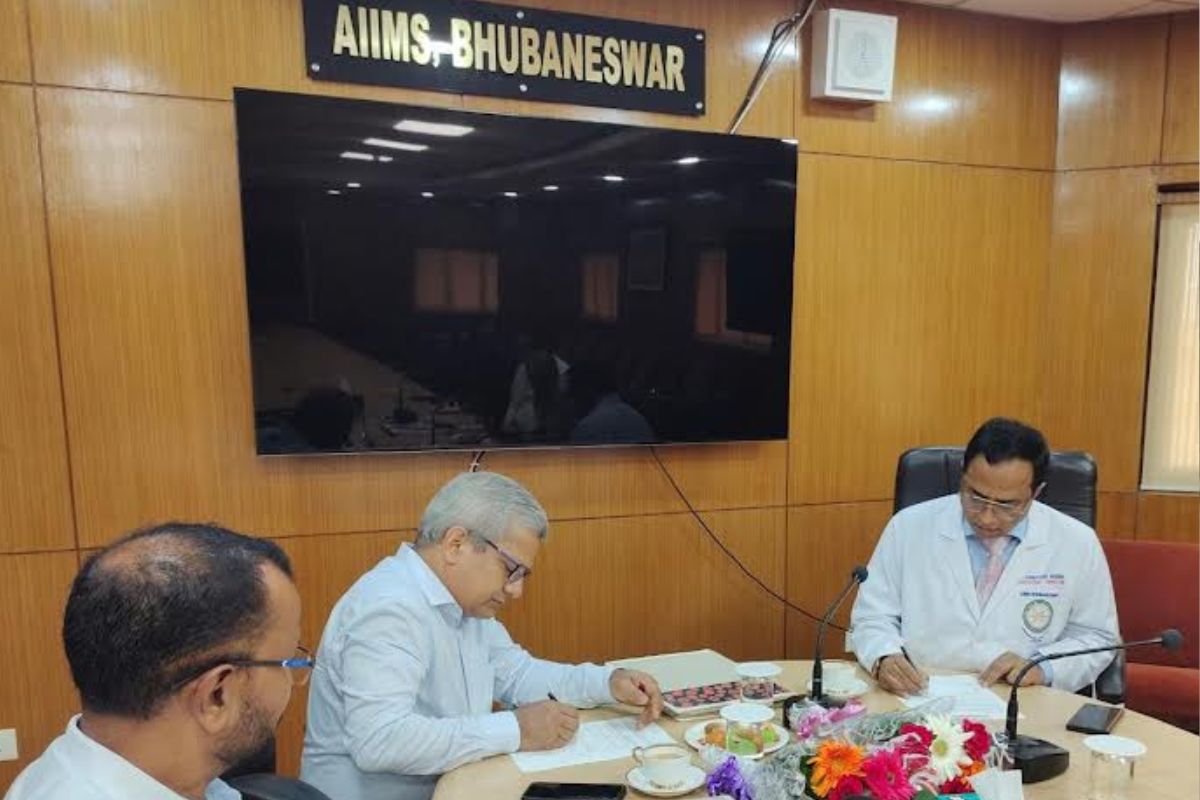 AIIMS-Bhubaneswar MoU with NIRTAR-Cuttack for research and patient care