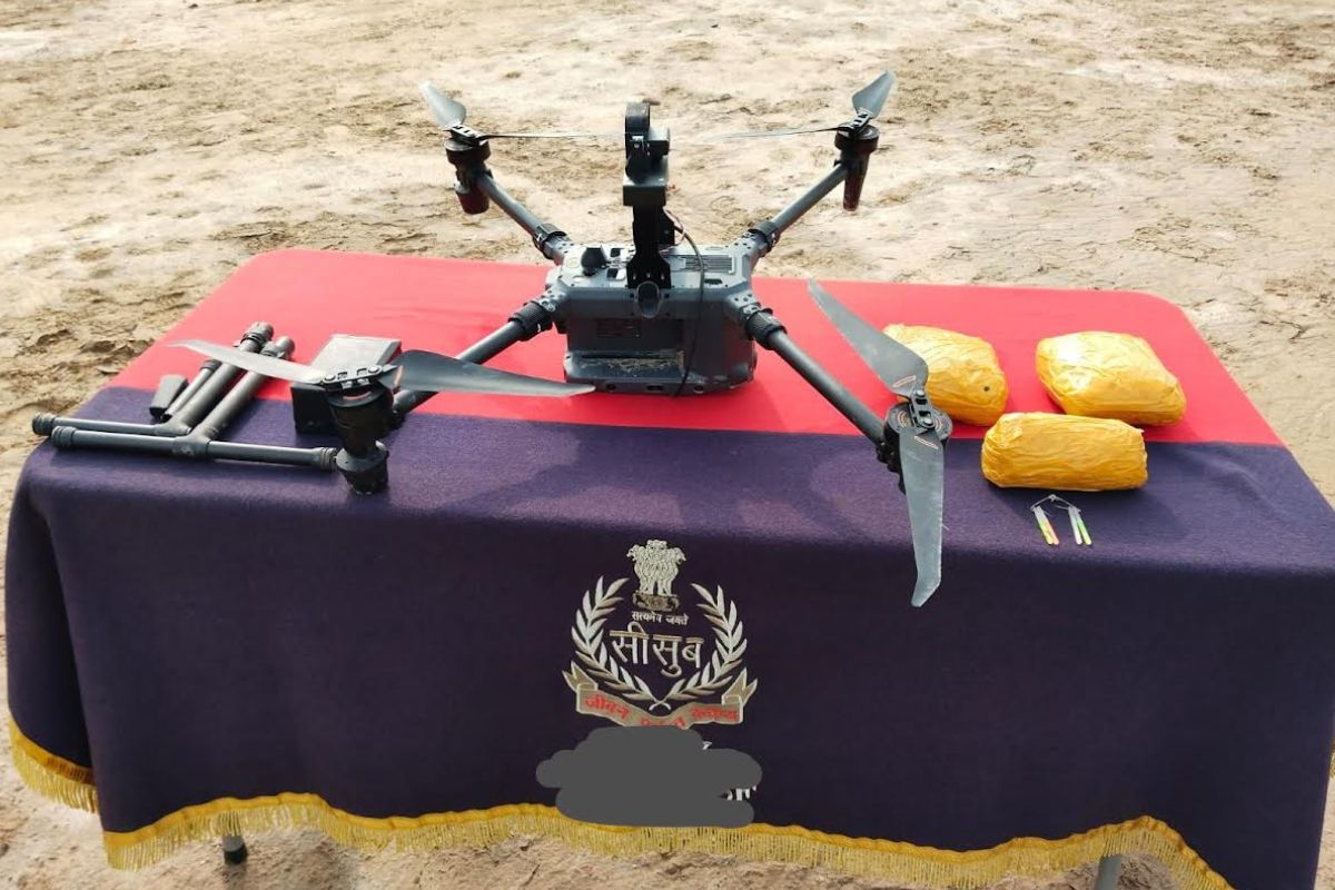 BSF shoots down Pakistani drone on Indo-Pak border, recovers 2.3 kg heroin
