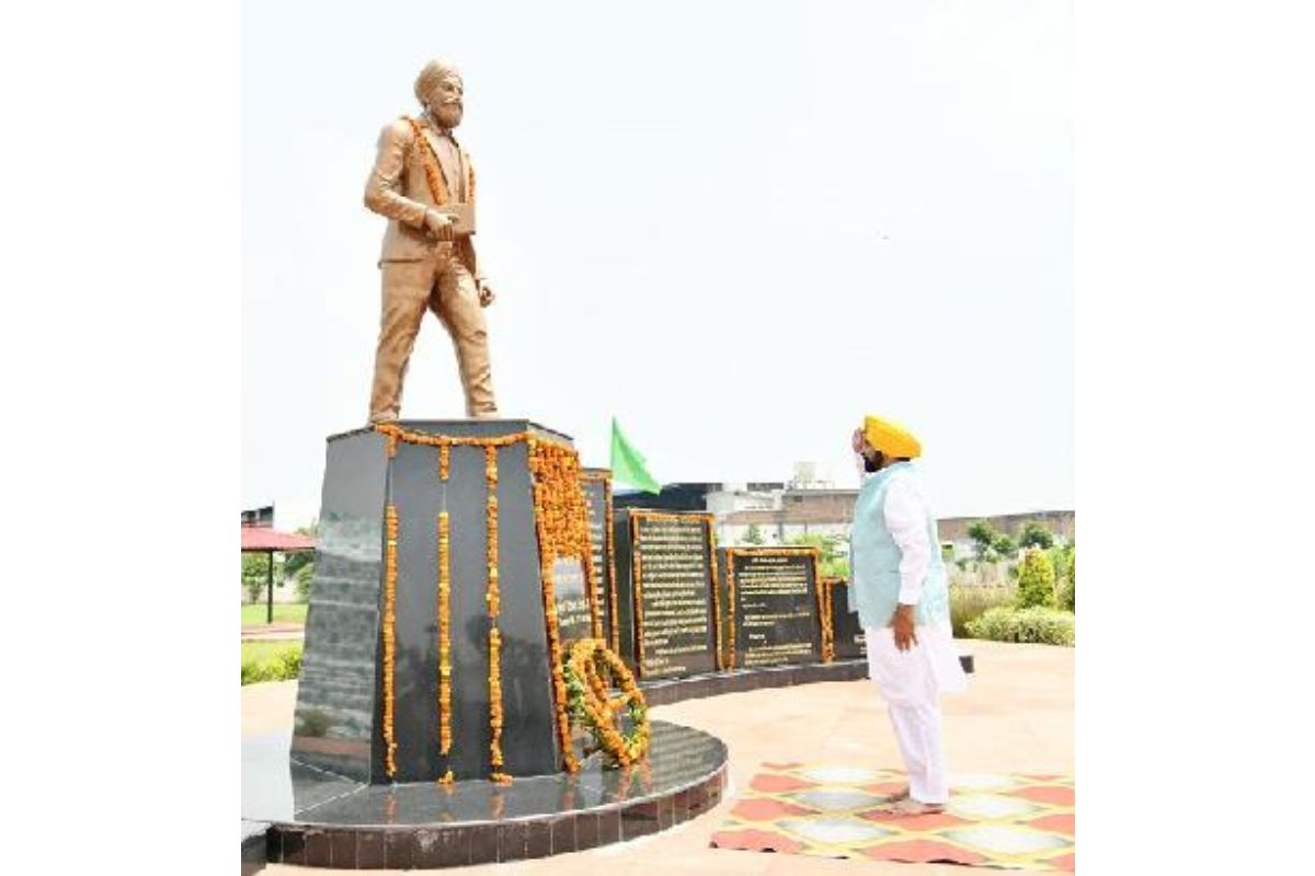 Mann bats for Bharat Ratna for martyrs from Punjab