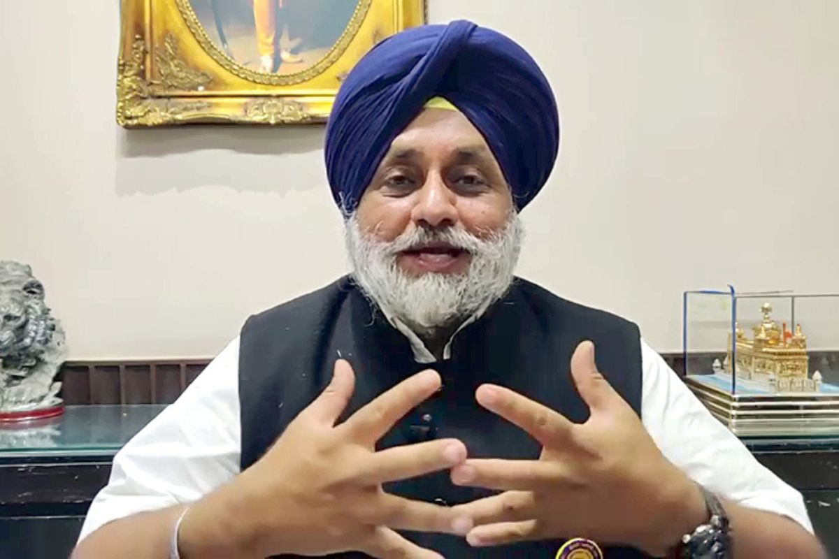 Reserve 2 seats for Sikhs in J&K: Badal writes to PM, Shah