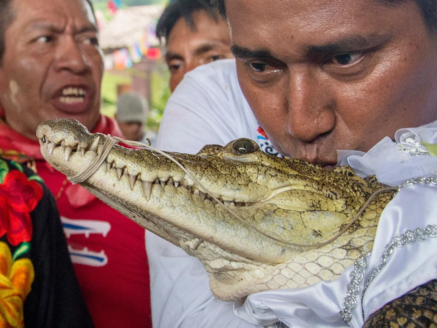 Who is Victor Hugo Sosa, the Mayor Who Said “I Do” to an Alligator?