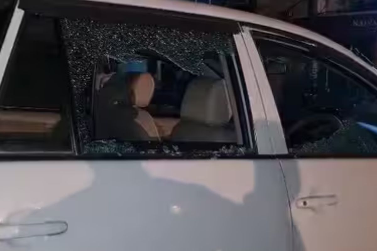 Miscreants attack his car in MP, AAP leader sees political vendetta