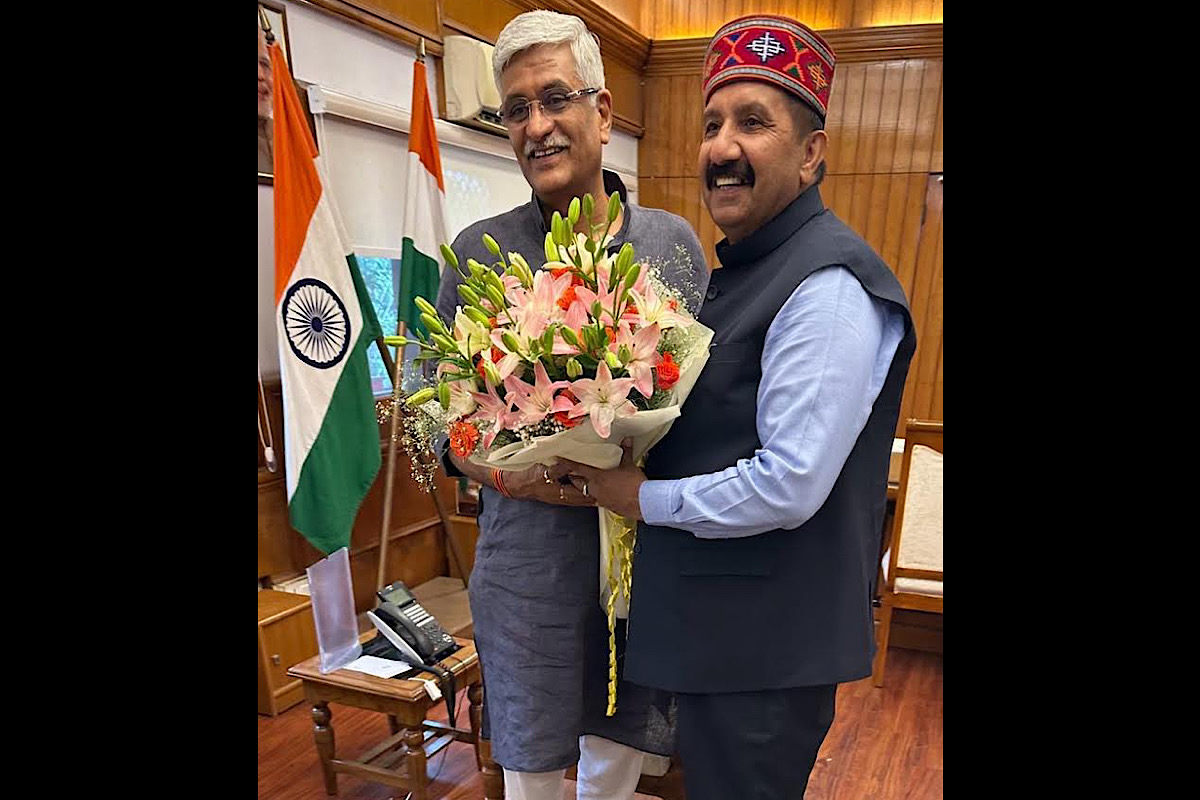 Mukesh Agnihotri meets Shekhawat, seeks immediate aid for rain ravaged Himachal