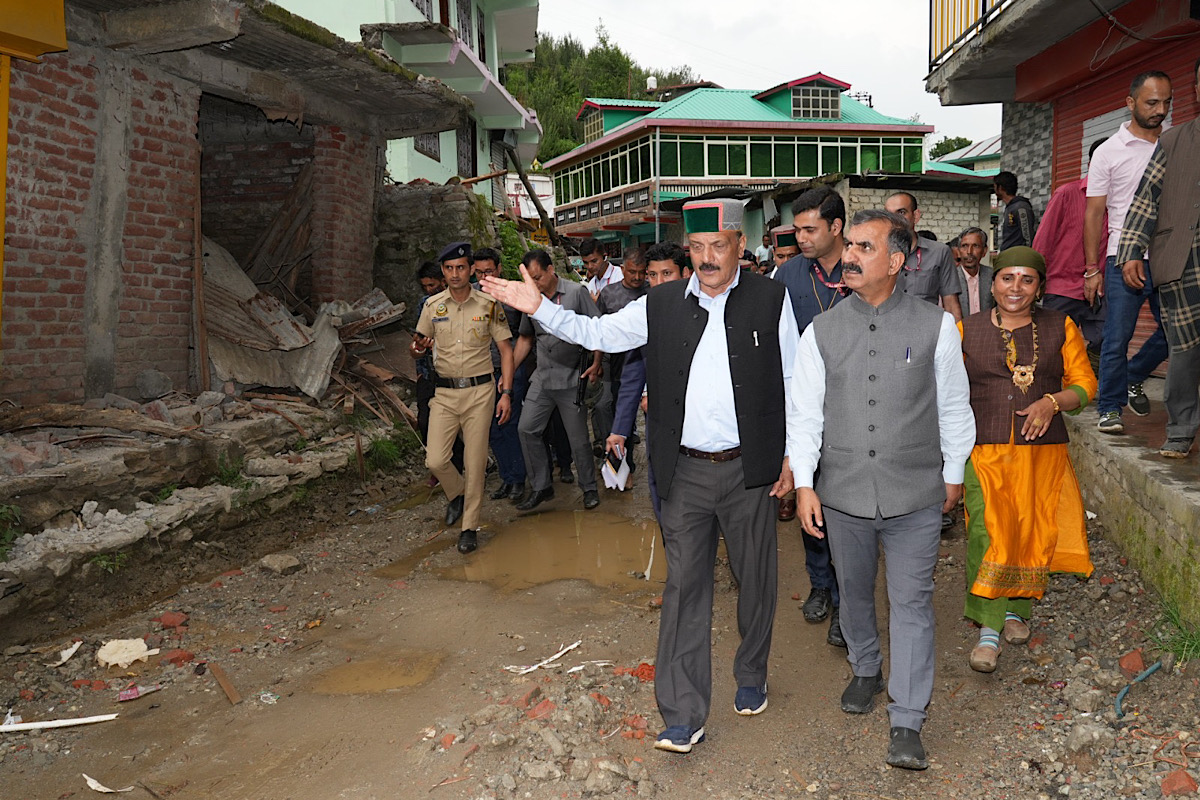 Opposition indulging in politics during calamity, alleges Himachal CM