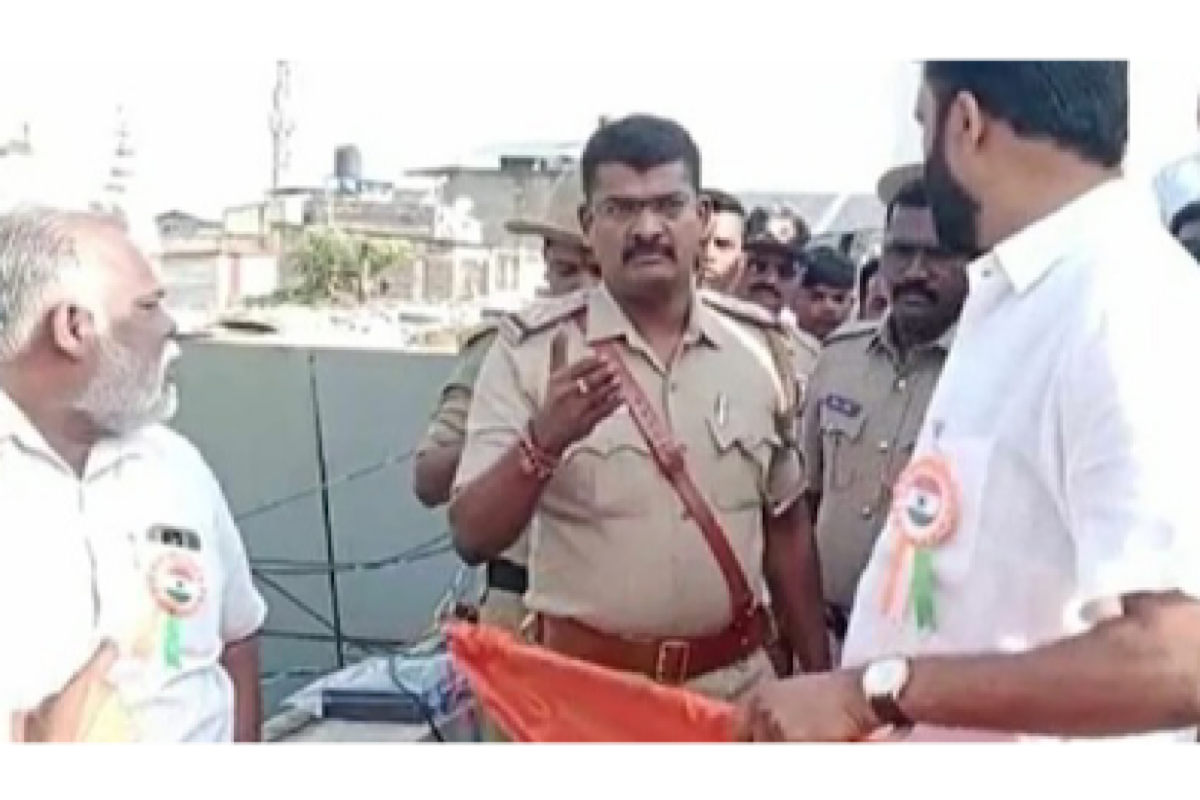 K’taka Police thwart attempt to hoist saffron flag alongside Tricolour in Belagavi