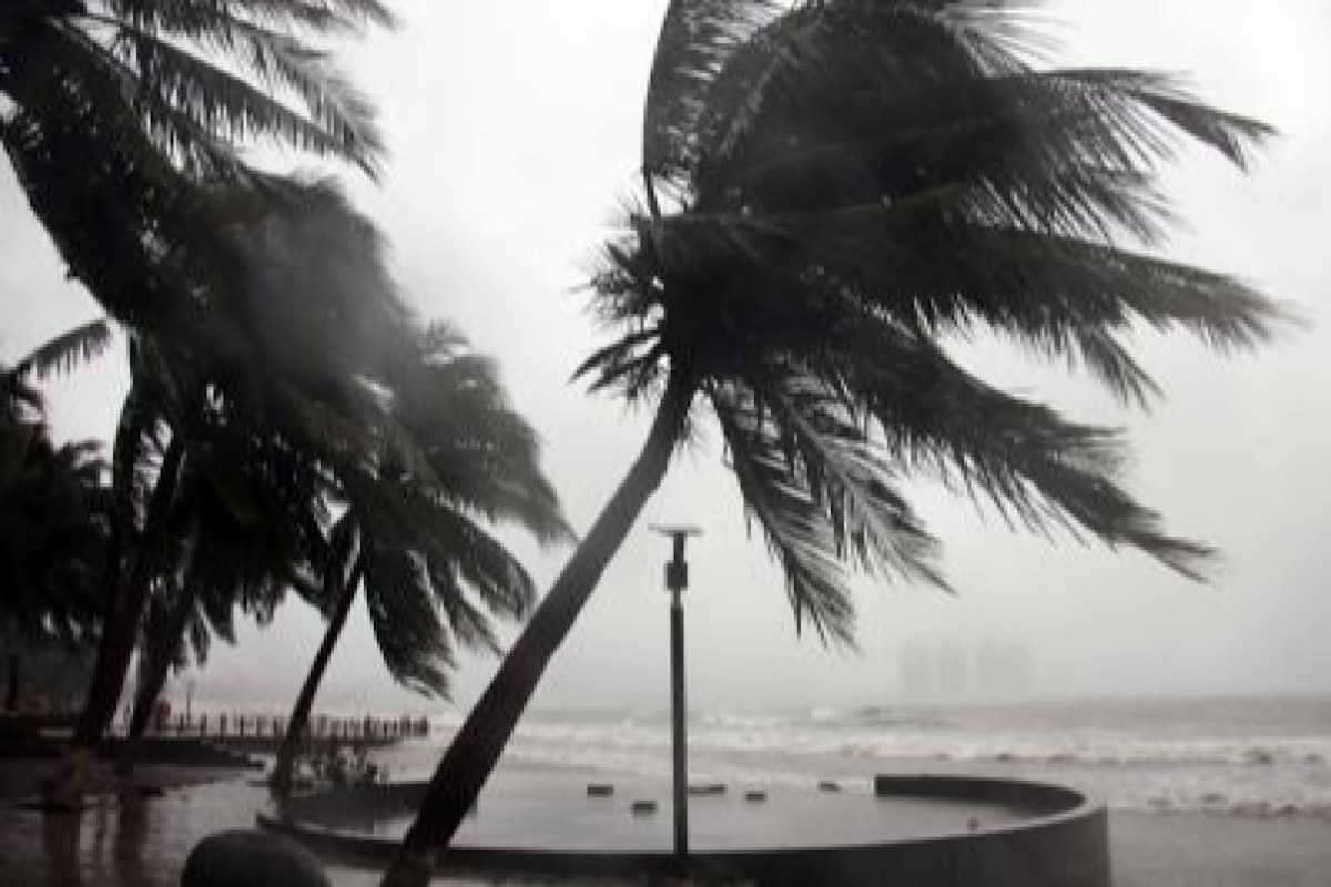 Tropical storm Idalia expected to strengthen as it barrels toward Florida