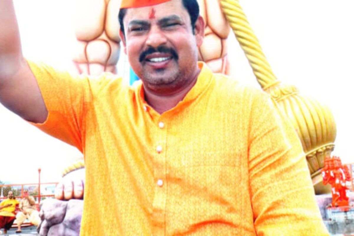Suspended BJP MLA T Raja invites KTR to watch ‘Razakar’