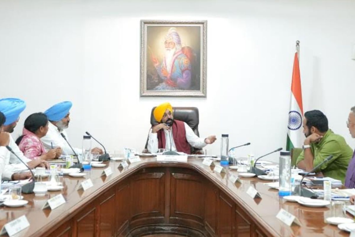 Punjab Govt withdraws notice for dissolution of panchayats, suspends 2 IAS officers for goof-up