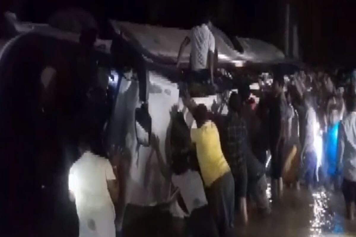 Giridih bus accident: Death toll rises to  four, 23 people injured