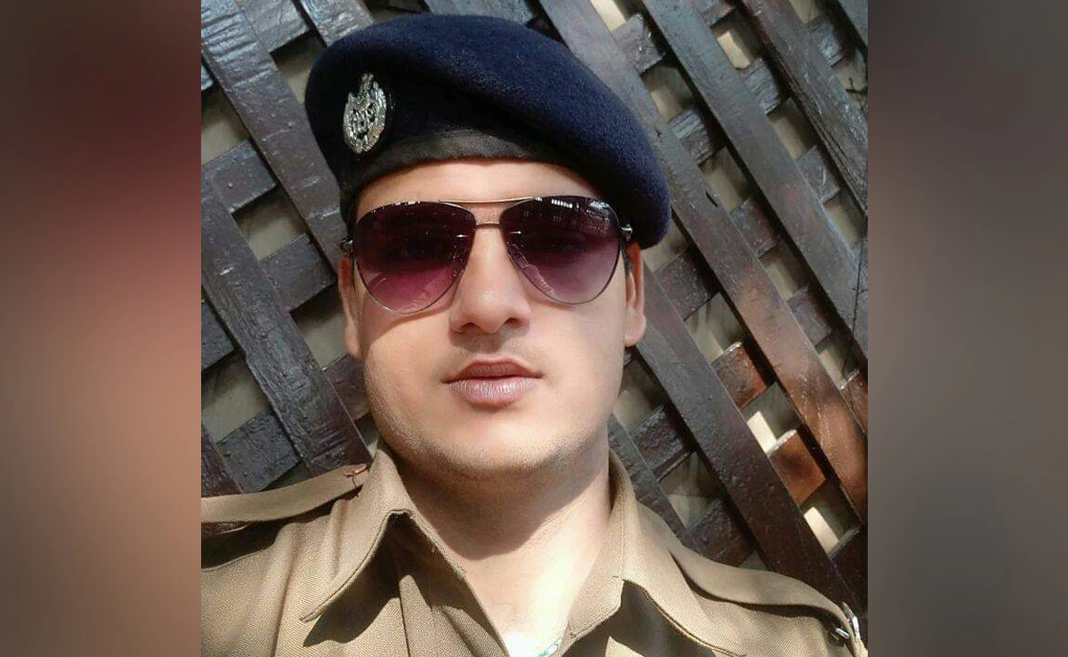 Who is Chetan Singh? RPF constable accused of killing 4 on train