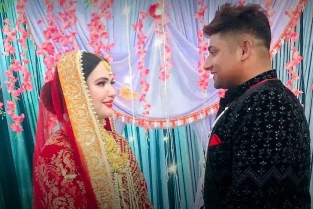 Who is Romana Jahur, married to Indian cricketer Sarfaraz Khan?
