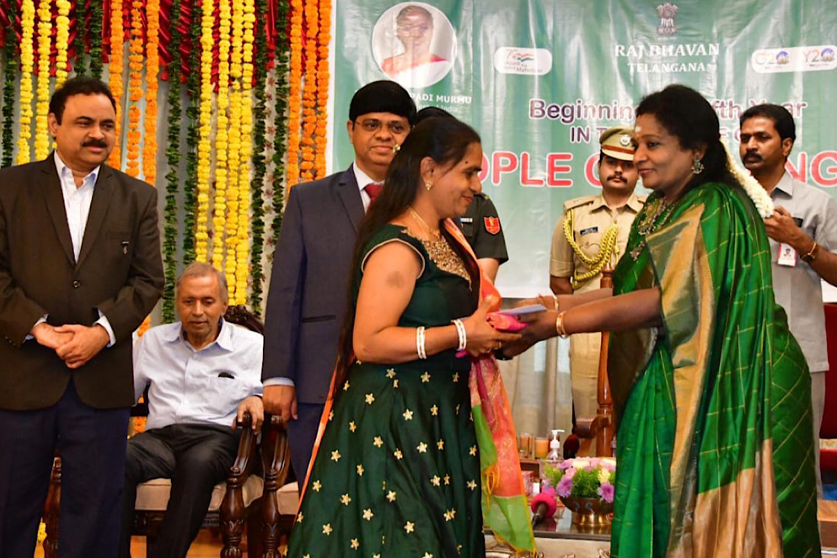 Telangana governor calls KCR a strong politician