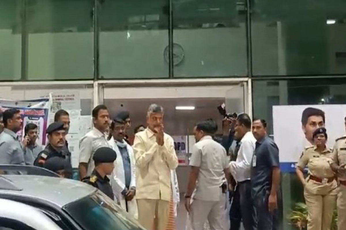 Ex-Andhra CM Naidu brought to Vijayawada govt hospital for medical checkup