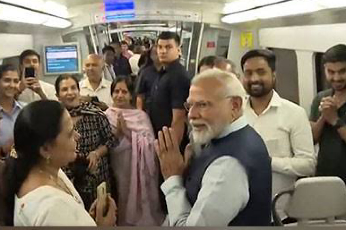Watch: PM Modi takes a ride in metro, co-passenger wishes him happy birthday with a Sanskrit song