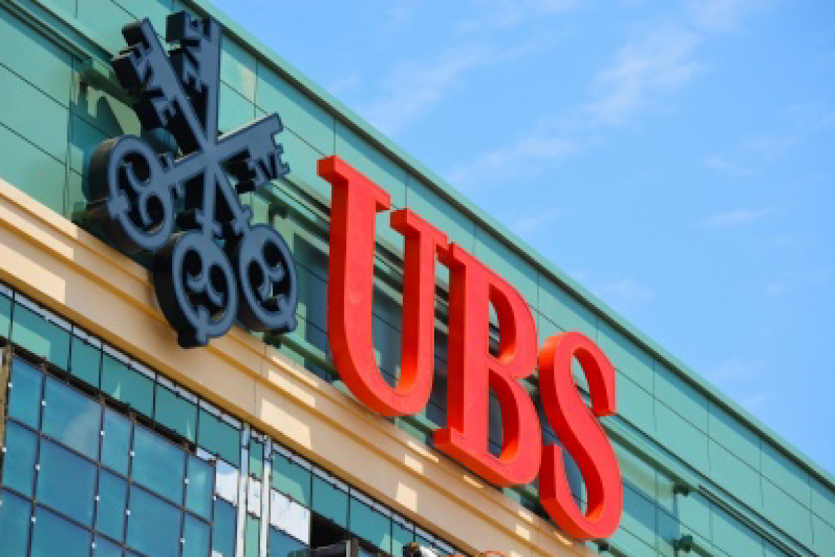 UBS shares plunge as the bank faces widening probe by the US