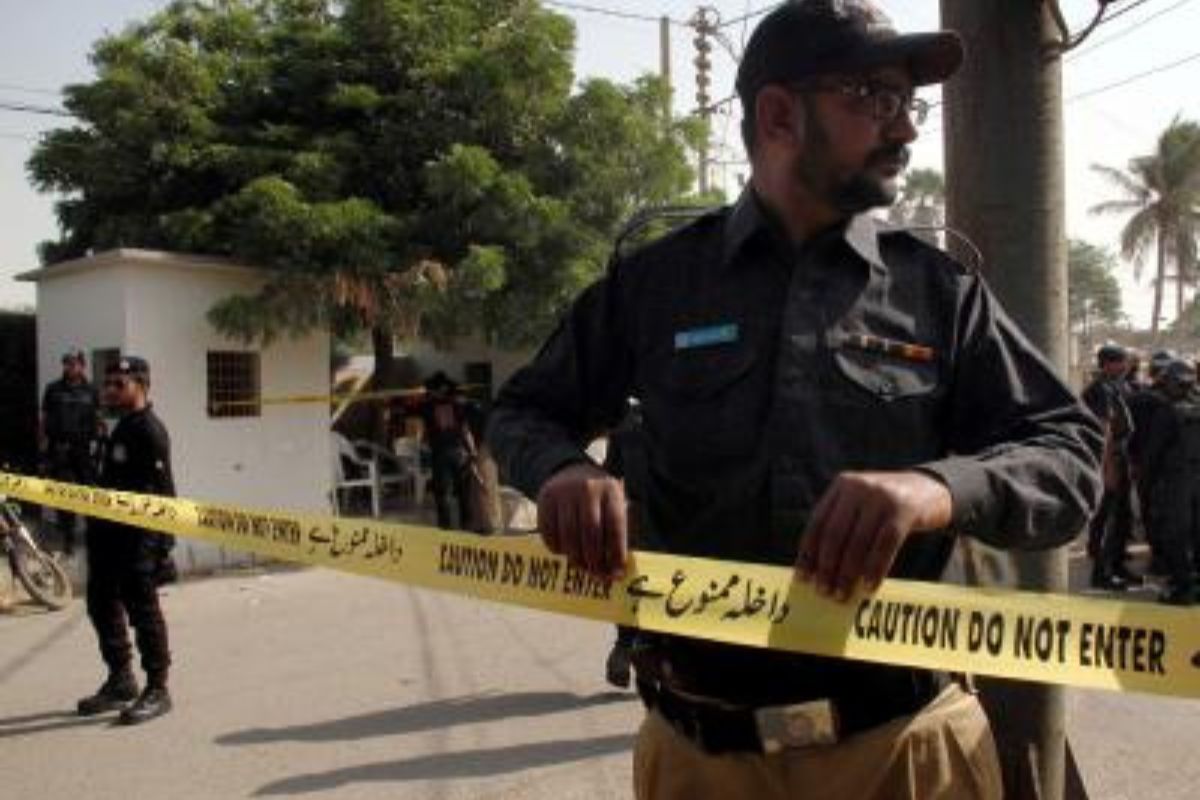 9 soldiers killed, 5 injured in suicide attack in Pakistan