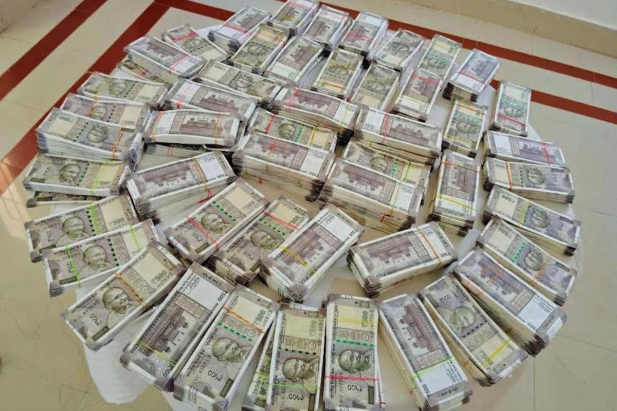 Odisha STF busts counterfeit note racket